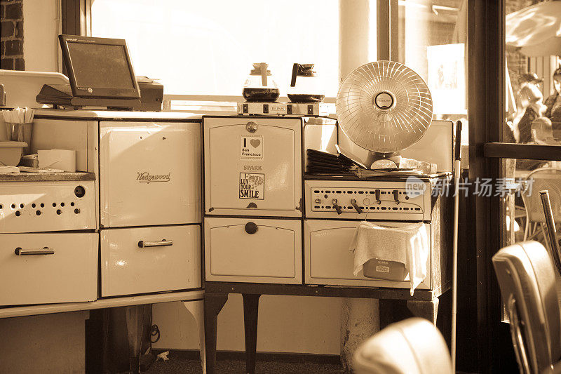 怀旧的厨房设备