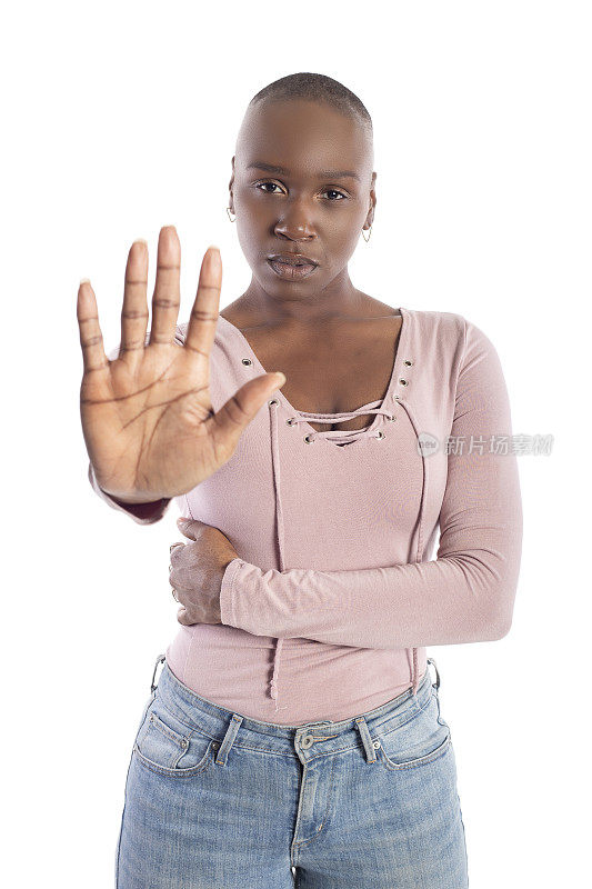 美国黑人妇女做停止手势