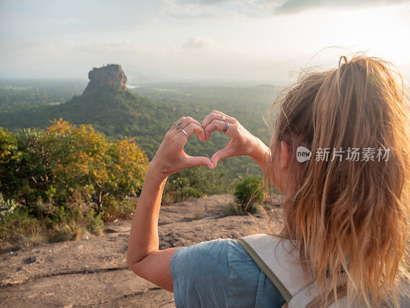 喜欢斯里兰卡的女游客