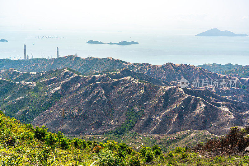 鸟瞰香港青山腹地的景观