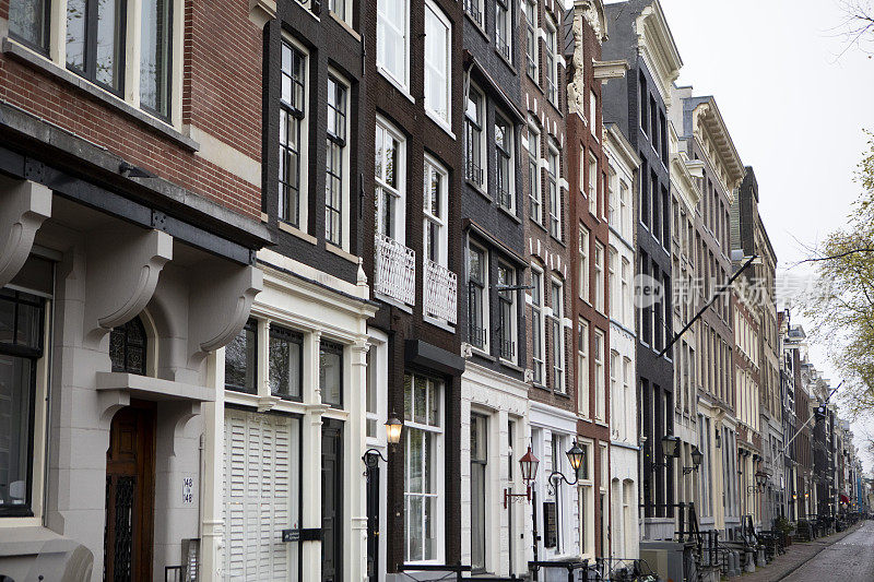 阿姆斯特丹的一排联排别墅