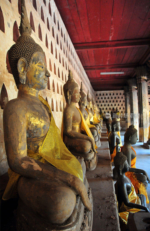 寺寺寺——以收藏佛像而闻名，老挝万象