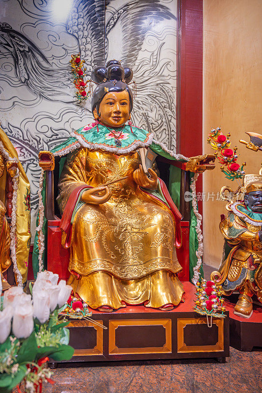 中国孔庙祭坛上的一个人