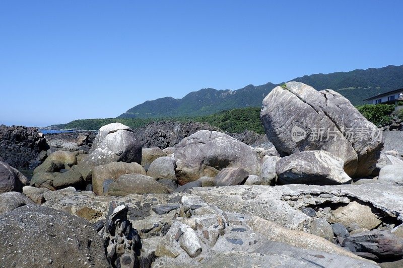 日本屋久岛的石头