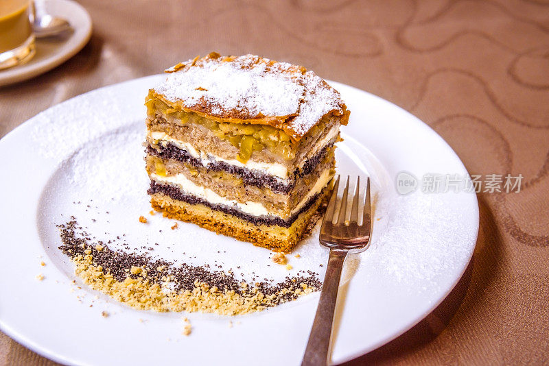 传统斯洛文尼亚蛋糕层