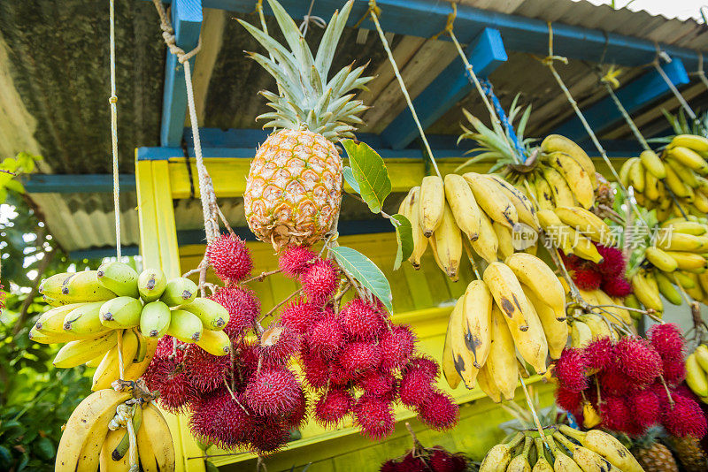 有机新鲜水果摊出售热带农产品大岛夏威夷
