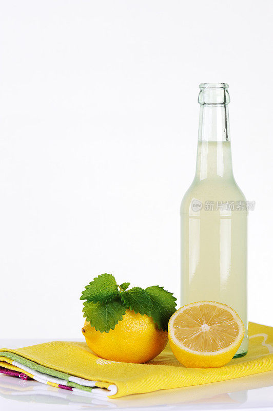 香橼柠檬瓶水果