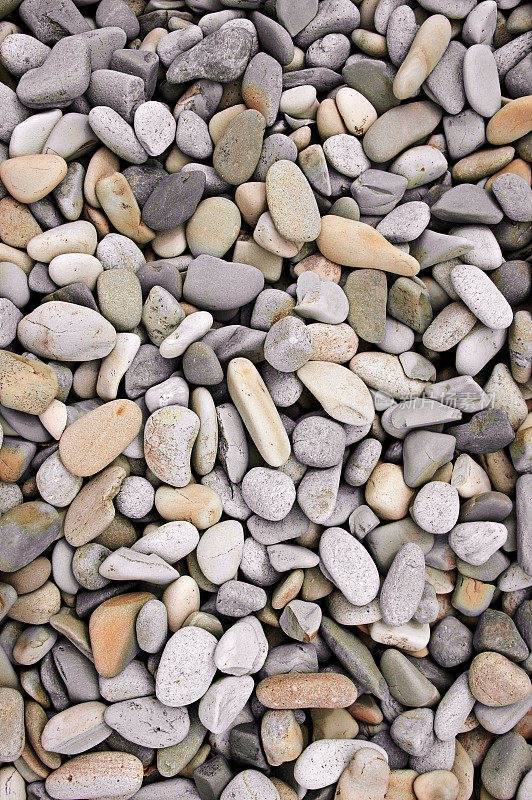 鹅卵石和石头，河流岩石背景