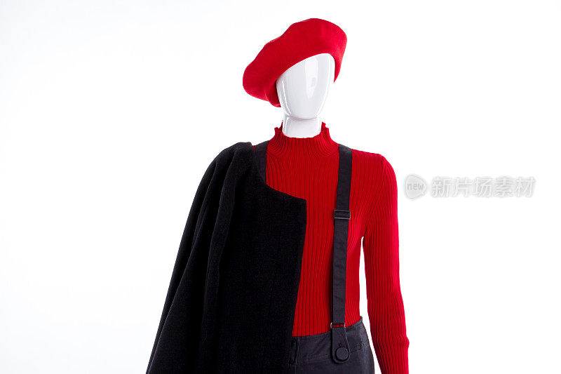 女士的红色贝雷帽和毛衣。