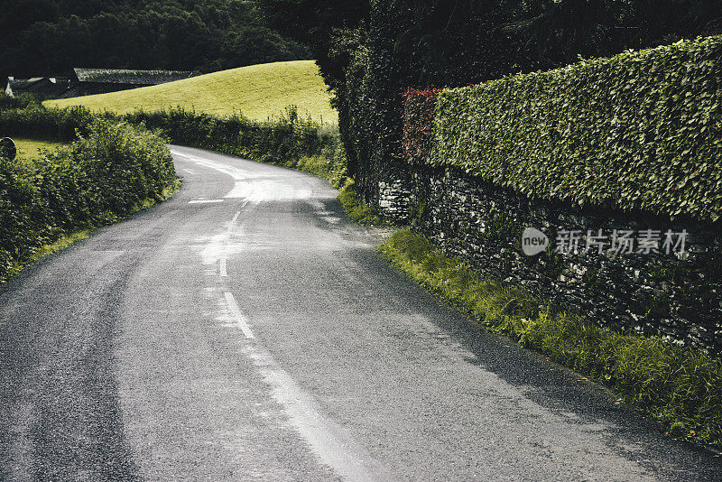 湖区道路