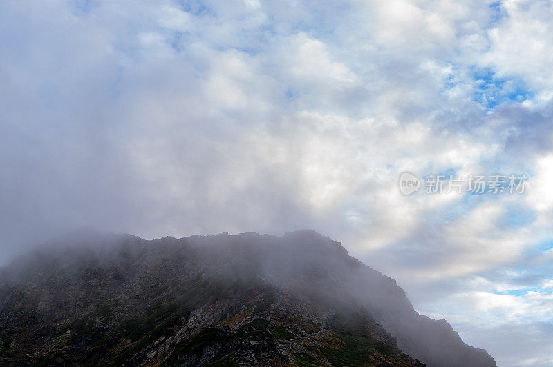 南阿尔卑斯山,日本山梨县县