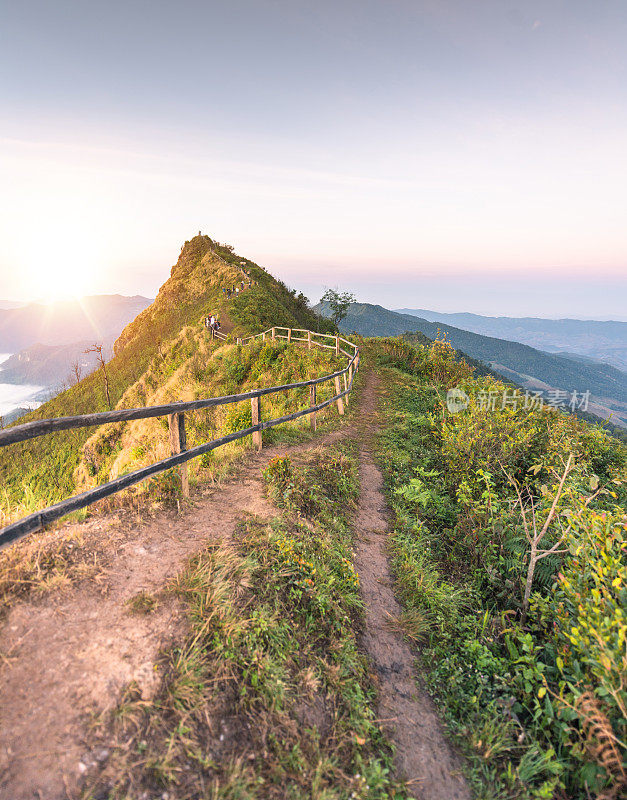 清莱和清迈自然景观，泰国北部日出美景