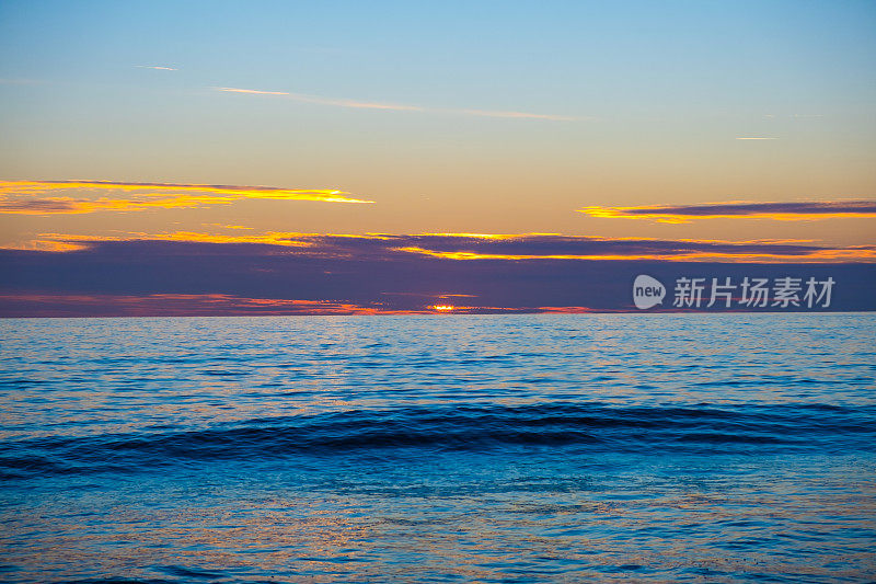 海上日落