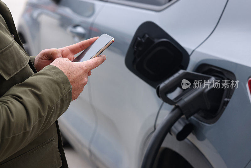 充电电动车