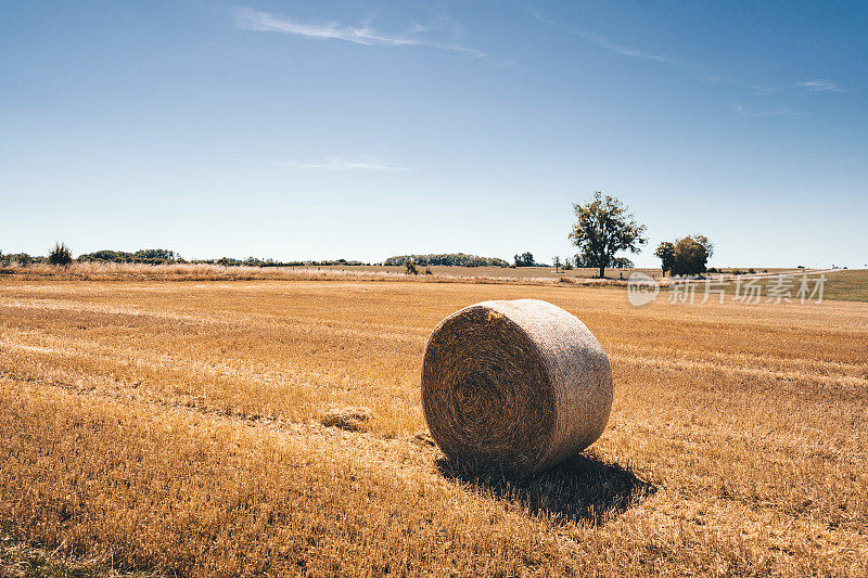 法国乡村的Heybales