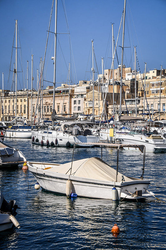 马耳他Birgu的船坞房屋和公寓楼
