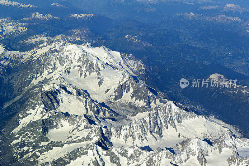 阿尔卑斯山的勃朗峰