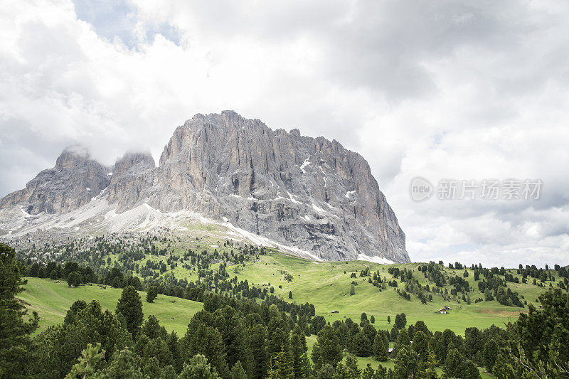 阿尔卑斯山的风景