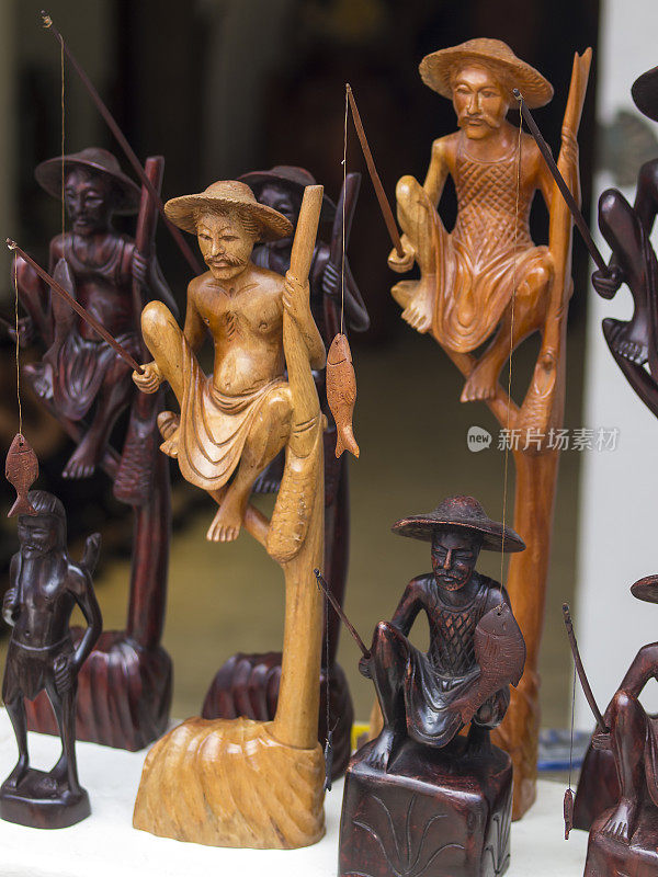 斯里兰卡加勒的传统高跷钓鱼纪念品