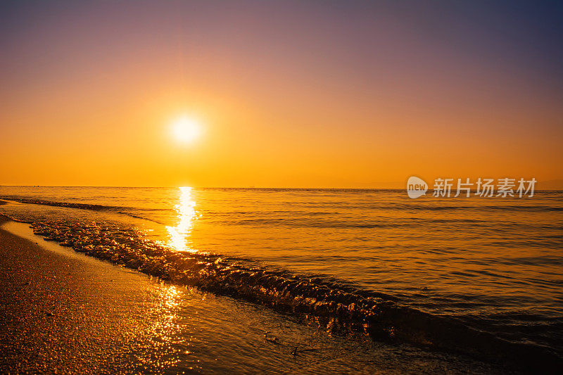 海上日落