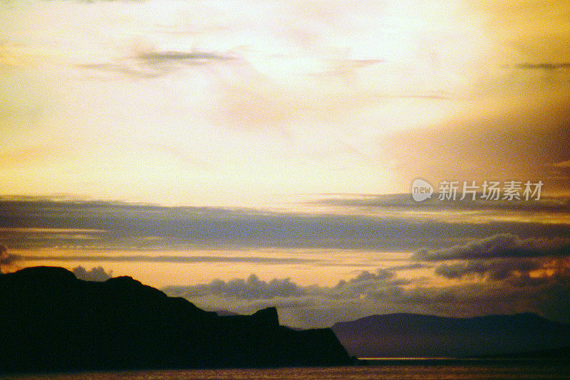 斯凯岛内赫布里底群岛，海山，天空，云彩，日落，日出，风景优美