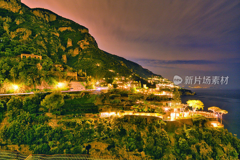 波西塔诺-夜间-阿马尔菲海岸-意大利