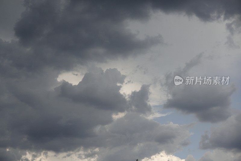 雷雨