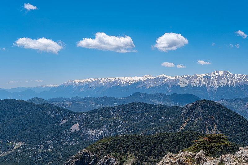 极端地形山脉雪峰