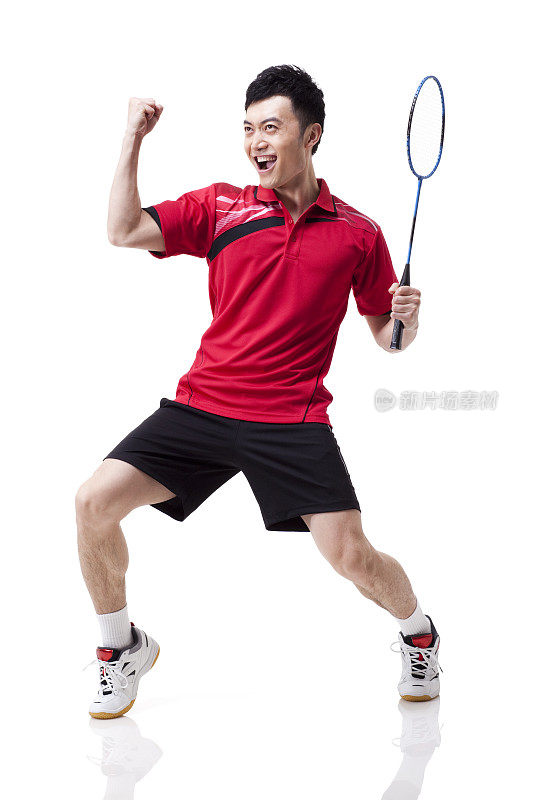激动的羽毛球运动员振臂庆祝