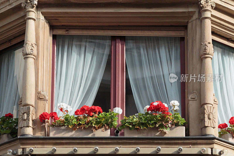 康斯坦茨古城美丽的窗户