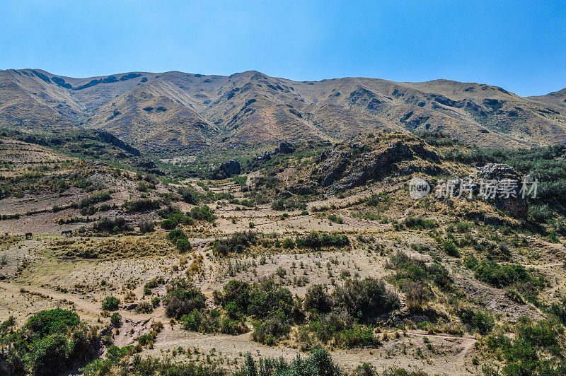 秘鲁安第斯山脉全景