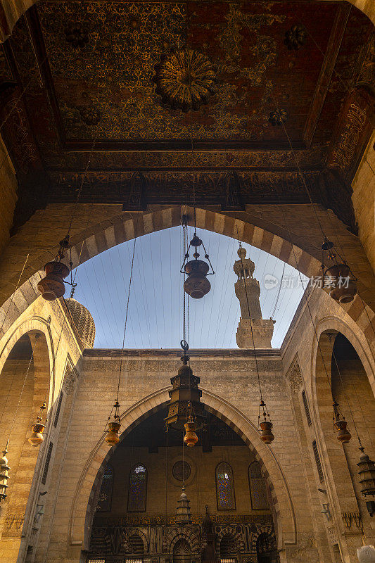 埃及老开罗的苏丹阿什拉夫巴斯贝清真寺。