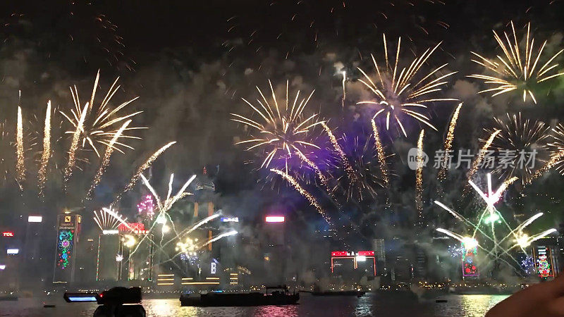 新年前夕在香港维多利亚港