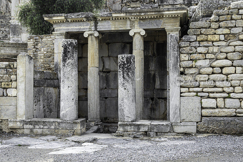 土耳其伊兹密尔省塞尔丘克，古希腊城市以弗所的希腊化喷泉屋废墟