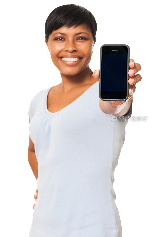 非裔美国女商人与智能手机孤立在白色背景