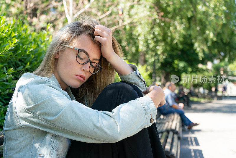 抑郁症的女性