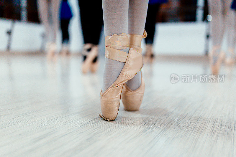 芭蕾舞演员的腿