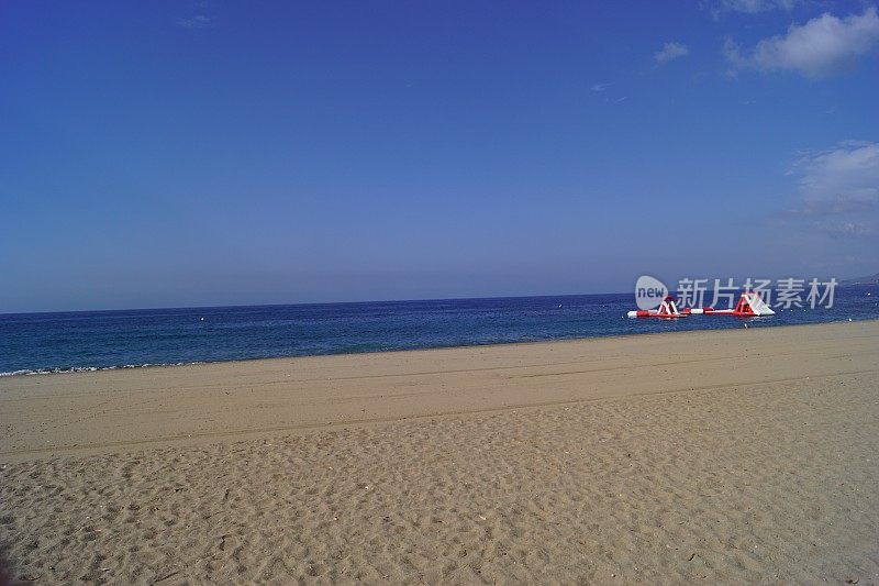 马扎伦:拉雷亚海滩