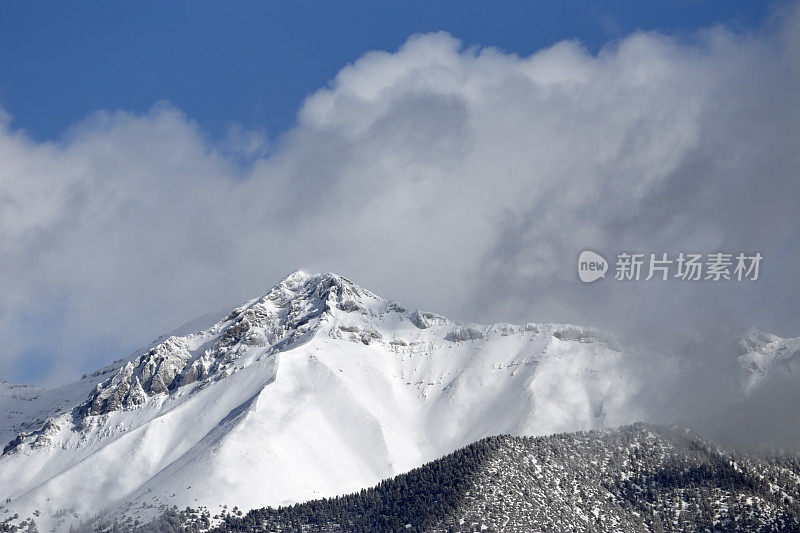 山峰