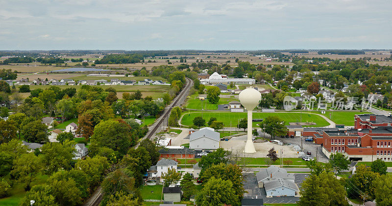 奥克港鸟瞰图，俄亥俄州渥太华县的一个村庄