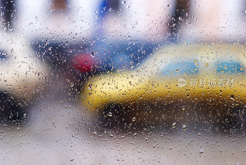 城市里的雨