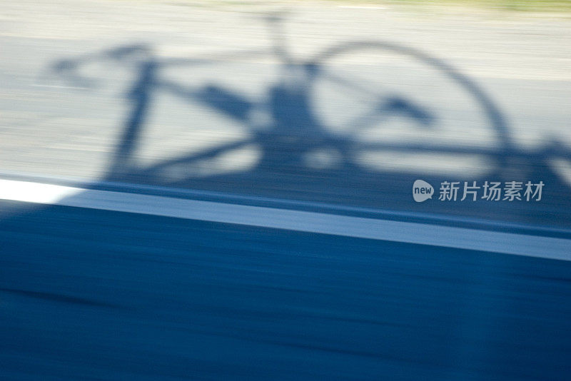自行车的影子