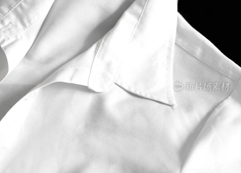 白衬衫领子