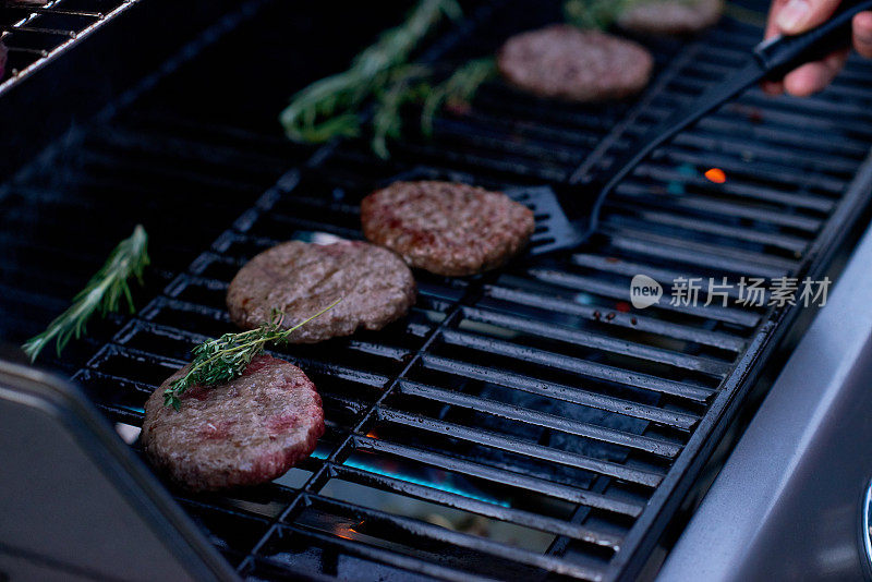 迷迭香烤肉饼