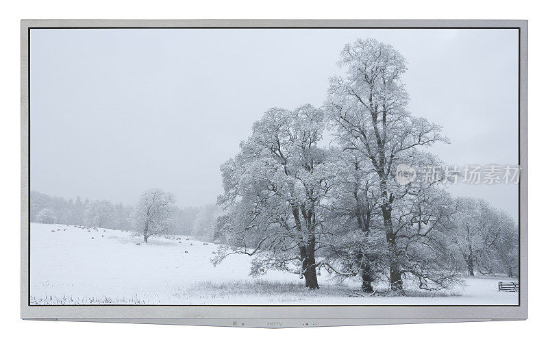 高清晰度壁挂式电视与冬季场景