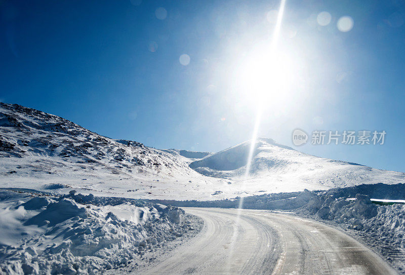 冬天的山路