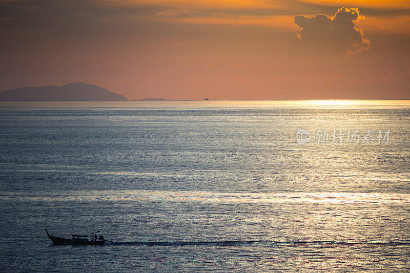 泰国安达曼海上的日落