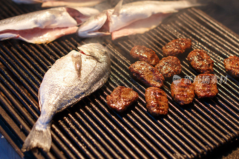 土耳其肉丸和鲷鱼