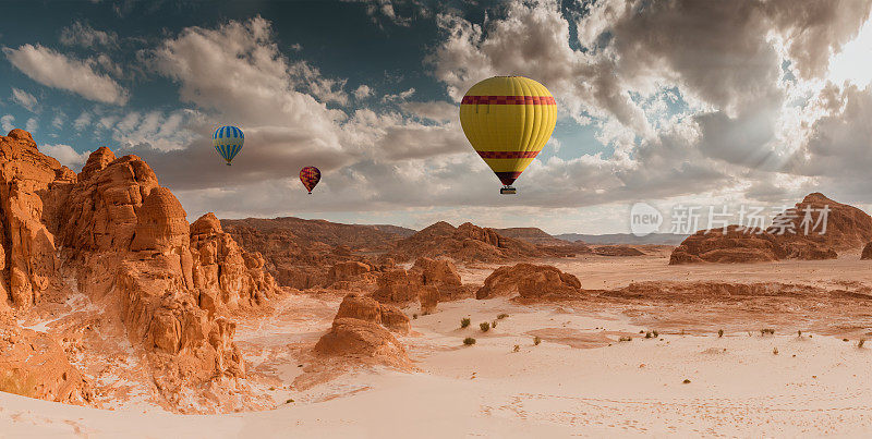 热气球飞越沙漠
