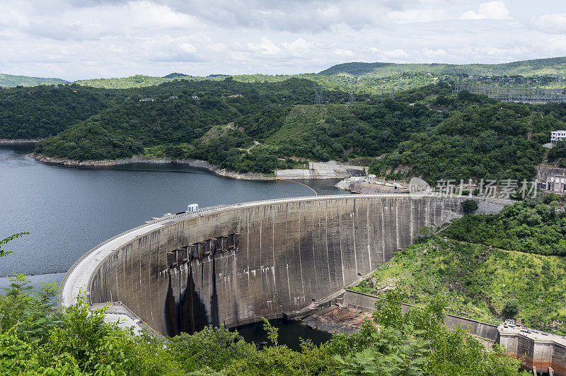 卡里巴湖大坝墙津巴布韦和赞比亚水力发电